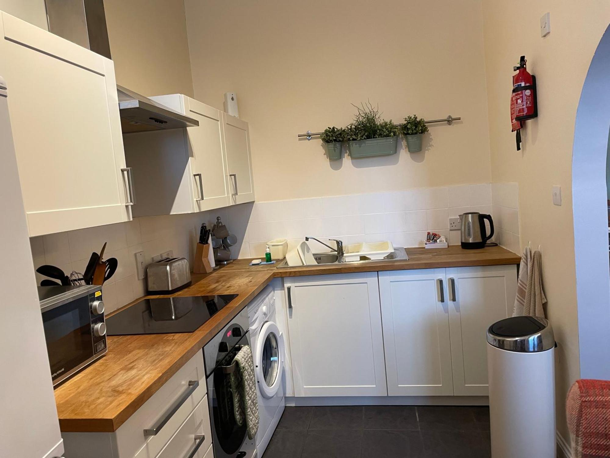 Number 10 Service Apartment - Danes Southampton Eksteriør billede