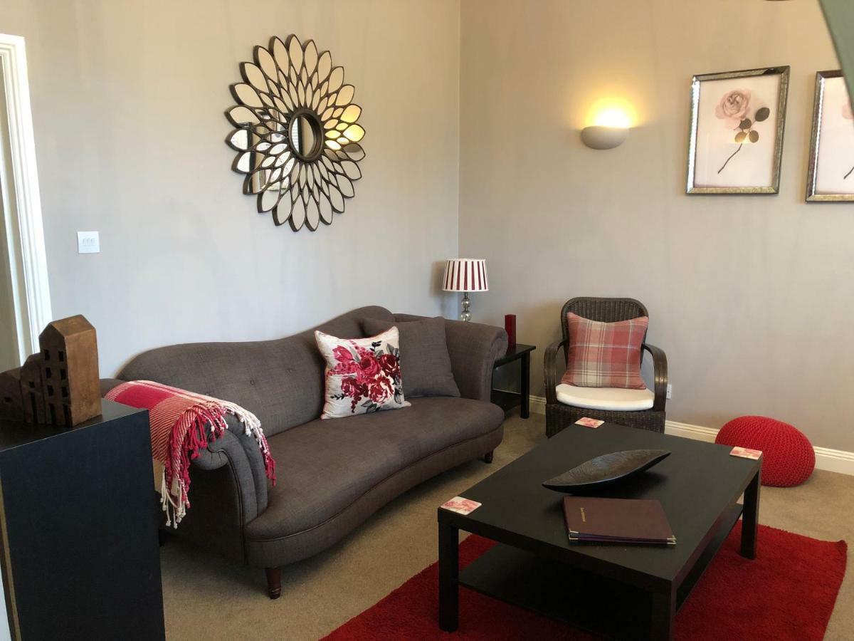 Number 10 Service Apartment - Danes Southampton Eksteriør billede